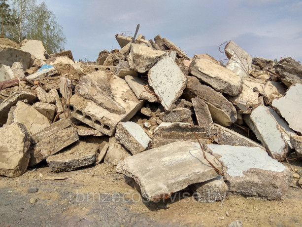 Прием отходов в целях последующих их подготовки и использования: боя железобетонных и бетонных изделий